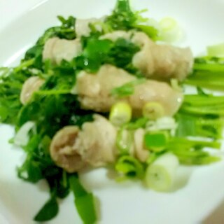 ルクエで簡単　豆苗の肉巻き